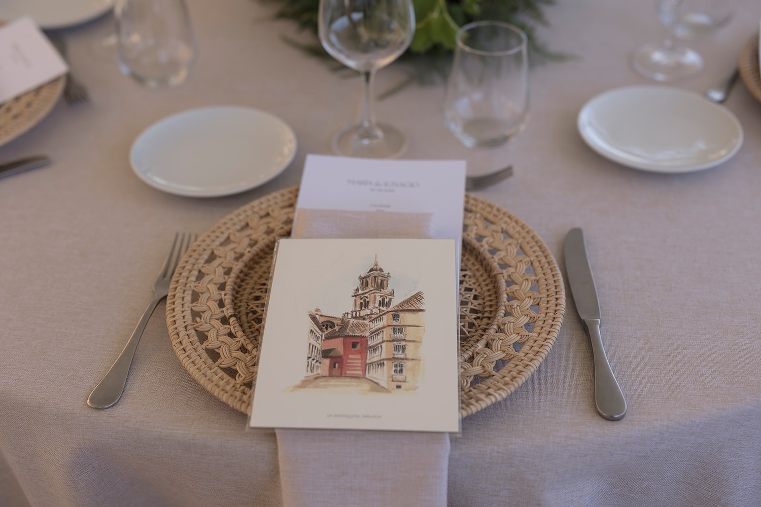 Acuarela de La Manquita como detalle para cada invitado, sobre el plato del banquete
