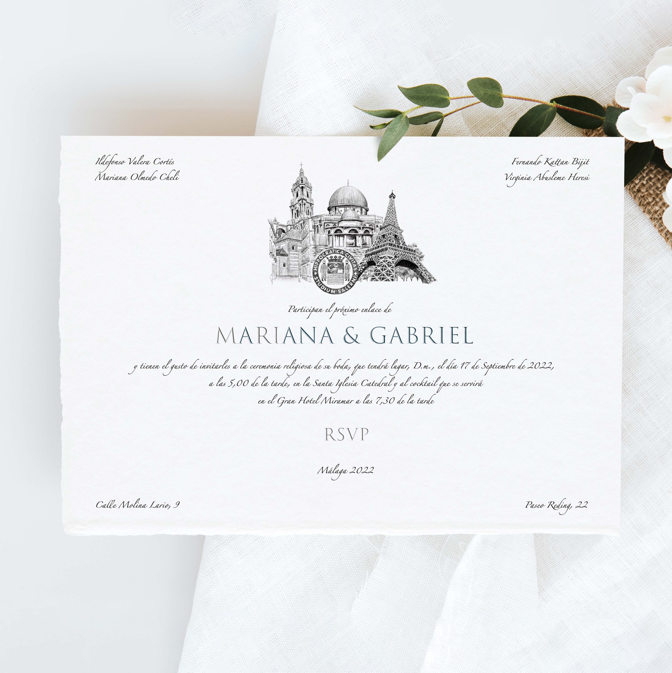 Invitación de boda personalizada con ilustración arquitectónica sobre fondo de flores